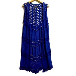 Papa Vancouver Royal Blue Crochet Long Sleeveless Sweater Ladies size Medium